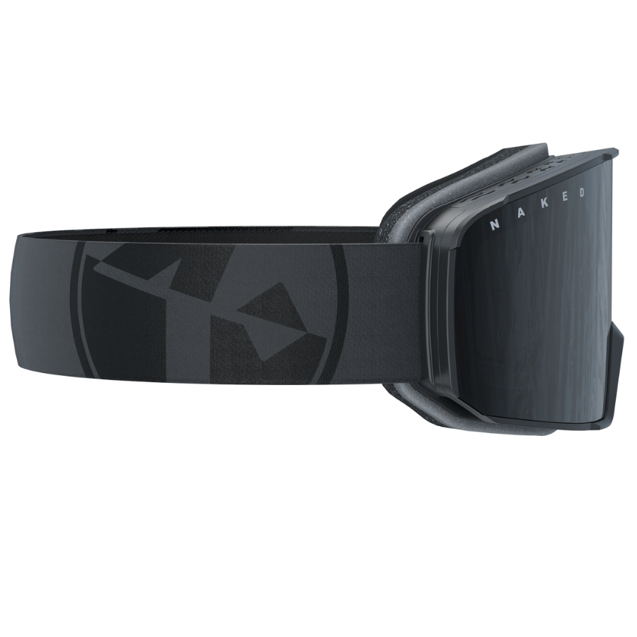 Die SOLAR von NAKED Optics ist eine schwarze Skibrille mit einer dunklen, verspiegelten Scheibe und einem breiten Band mit geometrischem Design und auffälligem NAKED-Logo. Diese kompakte Skibrille vereint Stil und Komfort und ist damit die ideale Skibrille für kleine Gesichter sowie die perfekte Wahl als Damen-Skibrille.