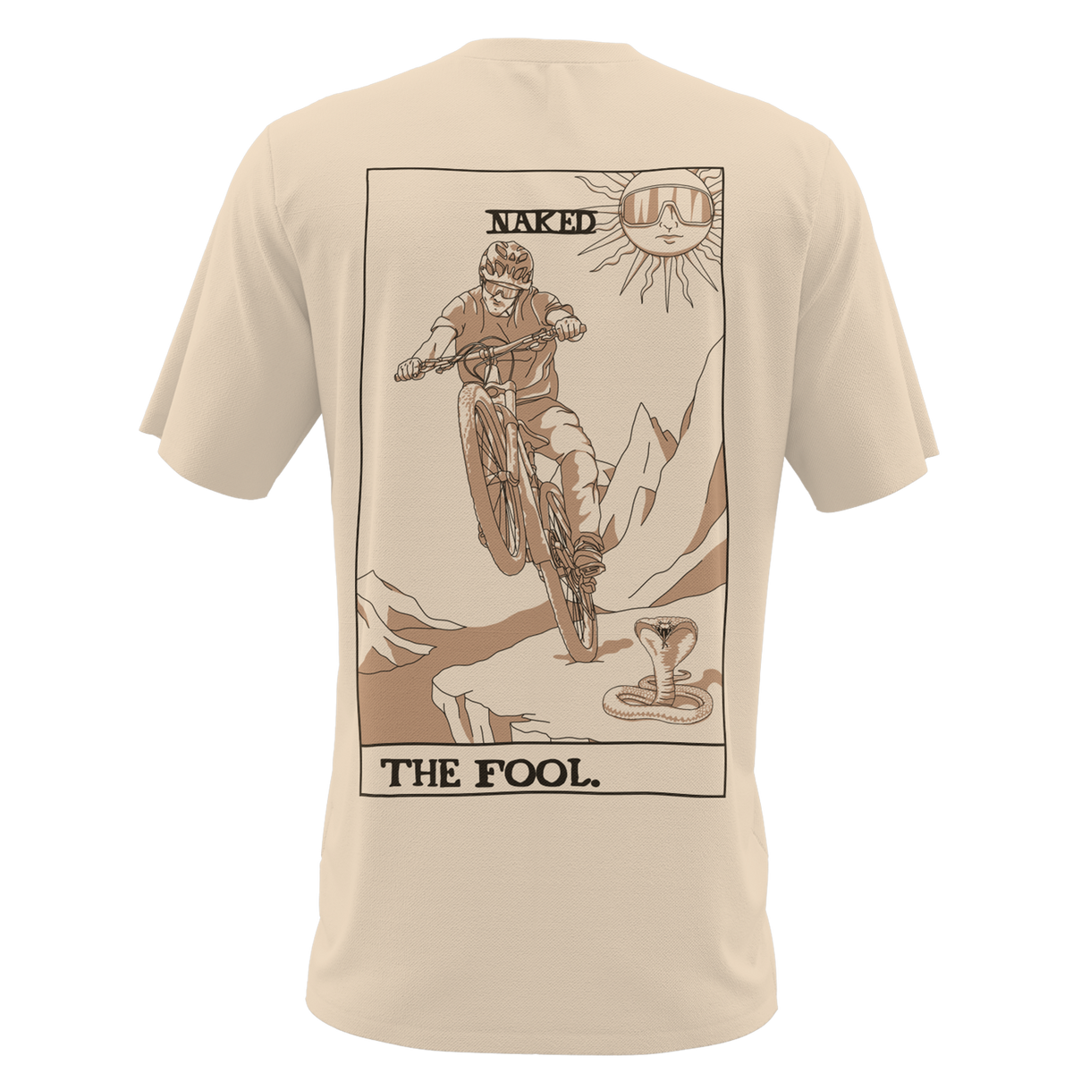 Scopri la maglietta “The Fool” di NAKED Optics: una maglietta unisex beige con un’illustrazione ispirata ai tarocchi che raffigura un ciclista, che ricorda Stevie Schneider, mentre salta sopra un serpente, con la scritta “THE FOOL”. Questa maglietta da ciclismo unica nel suo genere è perfetta per gli spiriti avventurosi che apprezzano lo stile stravagante e audace.