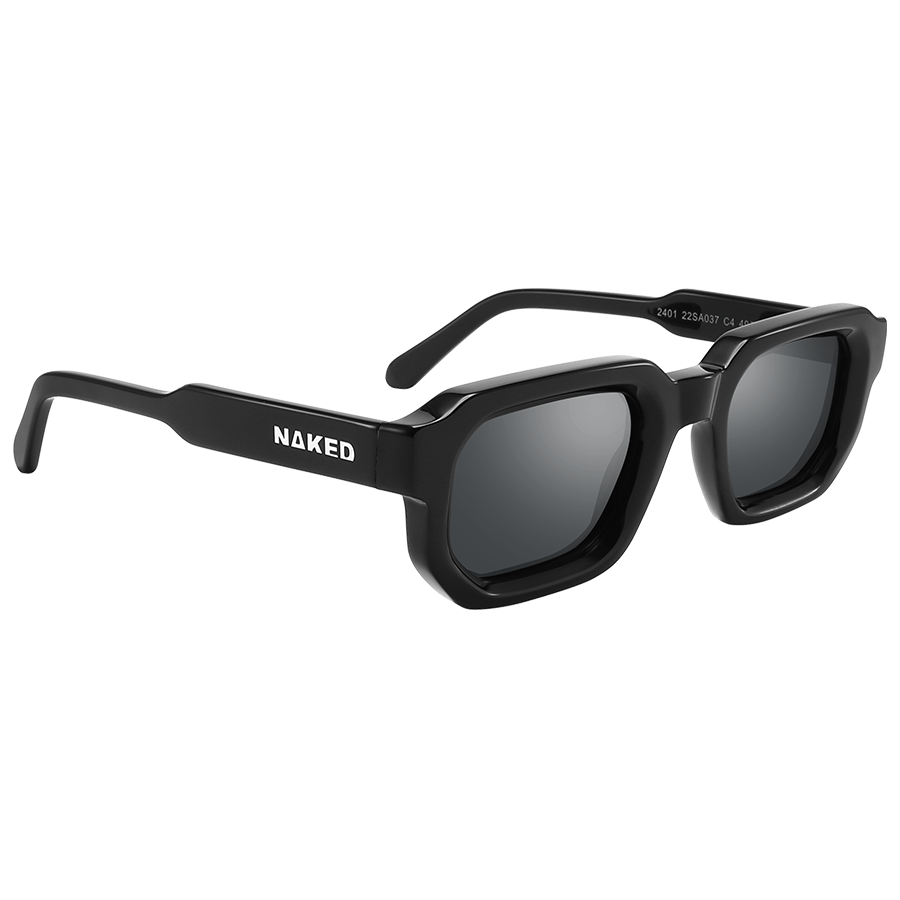 The IRIS by NAKED Optics is a black rectangular Sonnenbrille with thick frames, dark polarisierte Gläser, UV400-Schutz, and NAKED written on the temple.