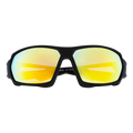 Schwarze The CHARGE Fullframe Sportsonnenbrille von NAKED Optics aus robustem TR90 Material mit gelb verspiegelten Gläsern und UV400 Schutz, in der Frontansicht auf weißem Hintergrund fotografiert.