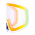 Ein transparentes, gewölbtes Visier mit einem gelb und regenbogenfarben getönten Rand, von der Seite betrachtet, mit dem NAKED Optics Ersatzglas TROOP (Modell 2017), ergänzt durch das innovative SnapTech-Magnetsystem für müheloses Anbringen.