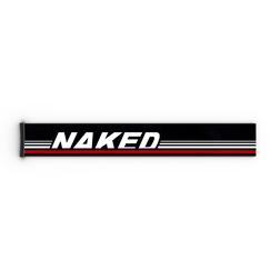 Ein schwarzes, rechteckiges NAKED Optics Extra-Band (45 mm) für die Brillenmodelle FORCE EVO, TROOP EVO, STORM, NOVA, SOLAR und ZEND mit weißen und roten Streifen auf weißem Hintergrund.