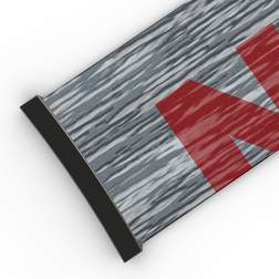 Nahaufnahme einer grauen, strukturierten Einlage mit schwarzem Rand und einem großen roten Buchstaben, der auf der rechten Seite teilweise zu sehen ist und an das markante Design des NAKED Optics Extra Strap (45 mm) für FORCE EVO, TROOP EVO, STORM, NOVA, SOLAR und ZEND erinnert.