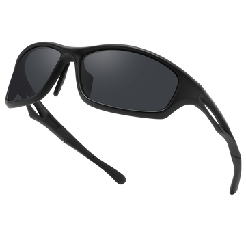 Lunettes de soleil de sport Black NAKED Optics The RAVE avec verres gris foncé.