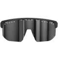 Die schwarze Sportsonnenbrille „The SHYFT“ von NAKED Optics verfügt über verspiegelte Gläser und den Markennamen, der oben am Rahmen aufgedruckt ist. Dank der Passform-Optimierung gewährleistet diese individuell angepasste Sportbrille maximalen Komfort und einen sicheren Sitz für jeden Sportler.